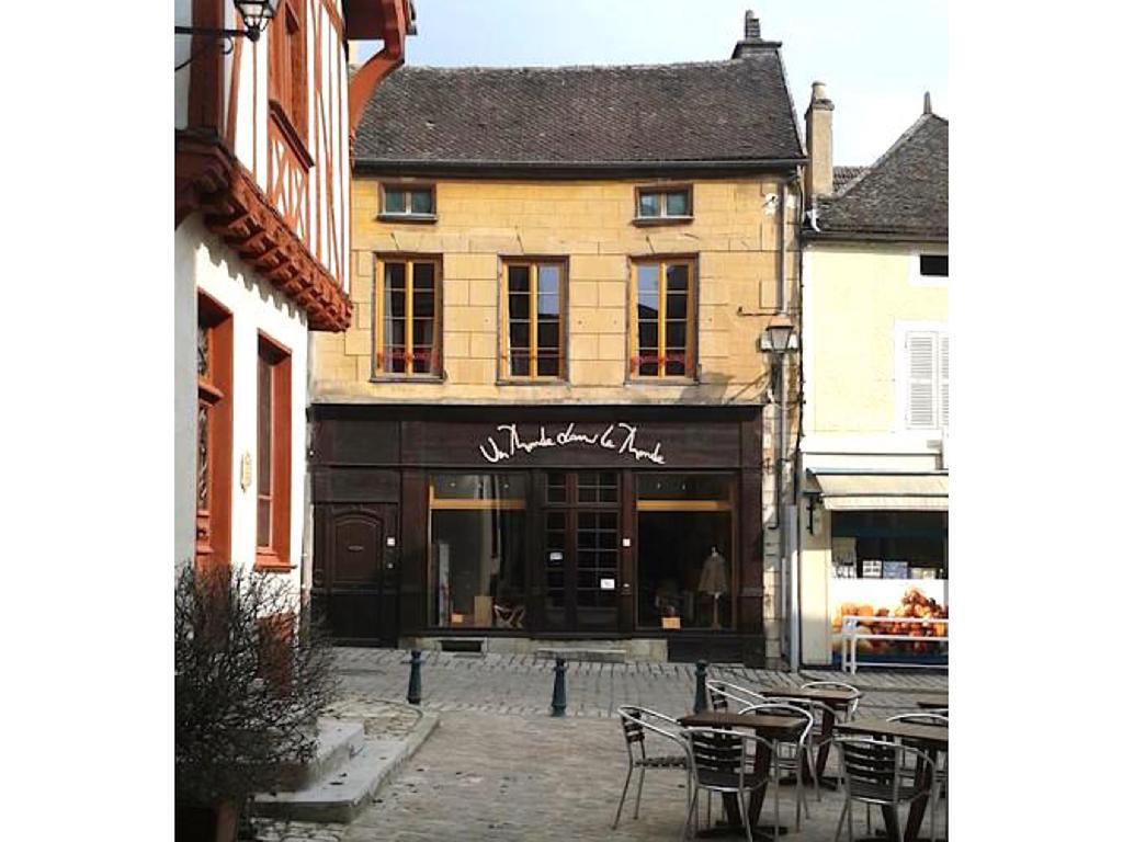 La Petite Etape Aux Vins Appartement Noyers-sur-Serein Buitenkant foto