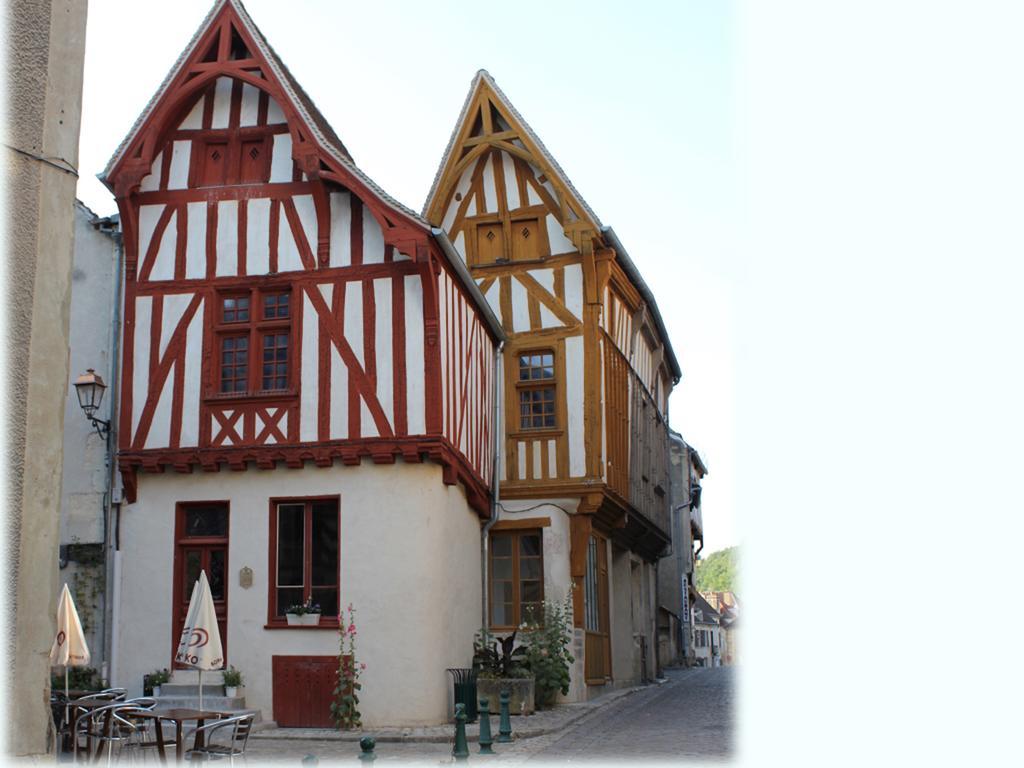 La Petite Etape Aux Vins Appartement Noyers-sur-Serein Buitenkant foto